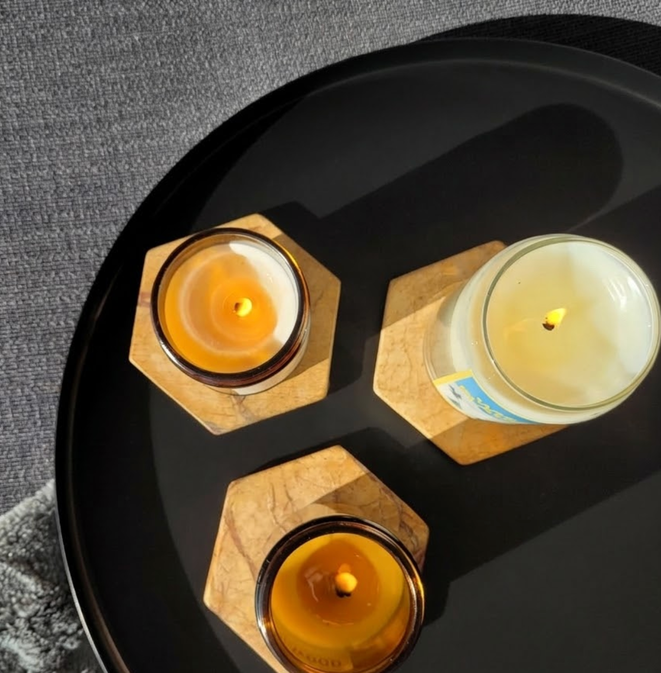 Connecticut Heritage Peak Candle - 9oz Hand Poured Natural Soy Wax